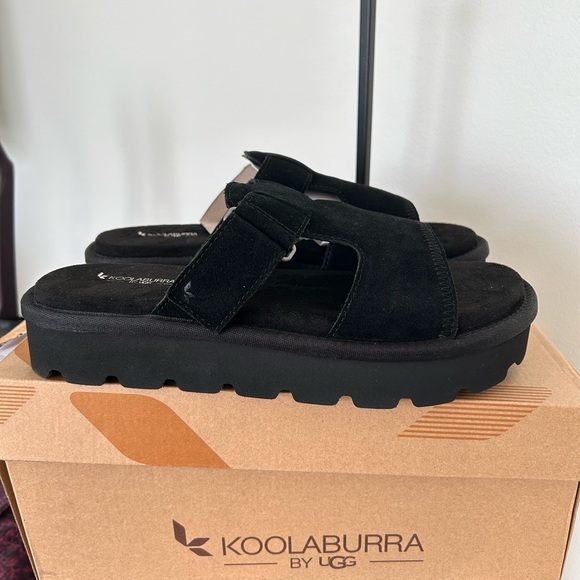 Women's Koolaburra by UGG Tizz Slide Sandals - Picture 2 of 3